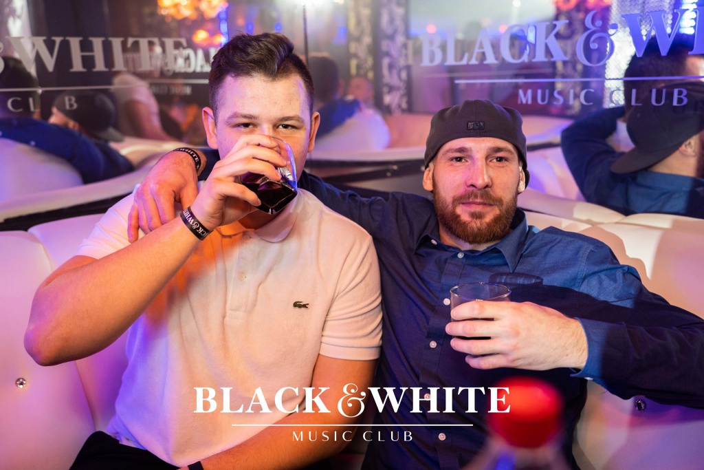 Rozpoczęcie ferii w Clubie Black&White [28.02.2022] - zdjęcie #23 - eOstroleka.pl