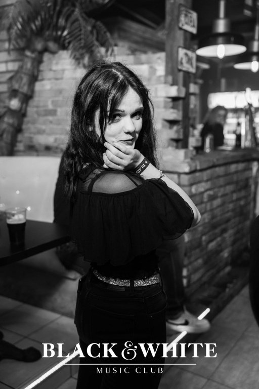 Rozpoczęcie ferii w Clubie Black&White [28.02.2022] - zdjęcie #21 - eOstroleka.pl