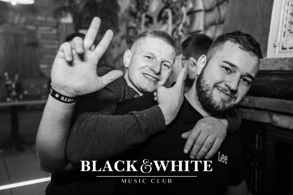 Rozpoczęcie ferii w Clubie Black&White [28.02.2022] - zdjęcie #55 - eOstroleka.pl