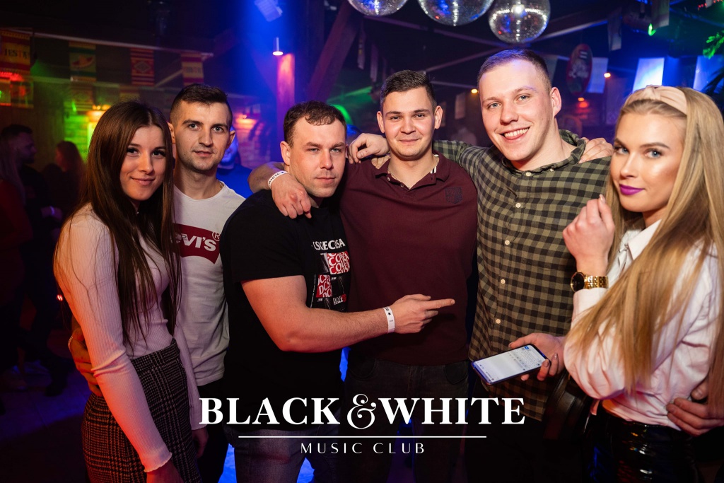 Kolejne weekendowe spotkanie w Clubie Black&White [29.01.2022] - zdjęcie #3 - eOstroleka.pl
