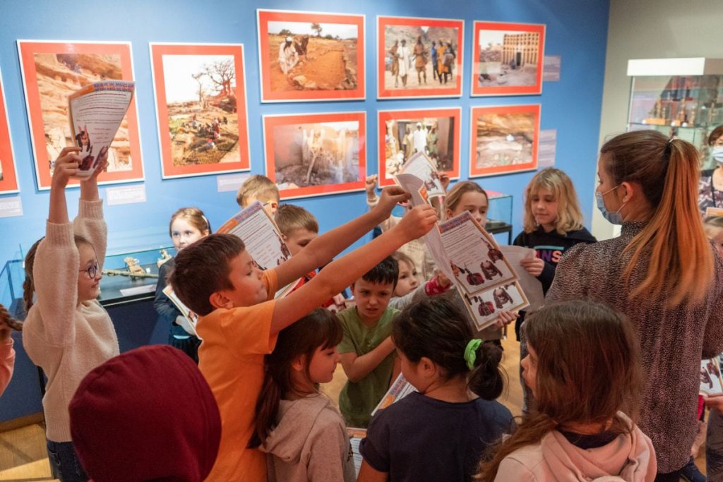 „Wyprawa do Afryki” - ferie zimowe z ostrołęckim muzeum [09.02.2022] - zdjęcie #13 - eOstroleka.pl