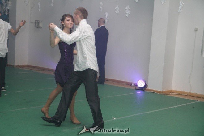 Bal gimnazjalny w gimnazjum nr 2 (05-02-2011) - zdjęcie #20 - eOstroleka.pl