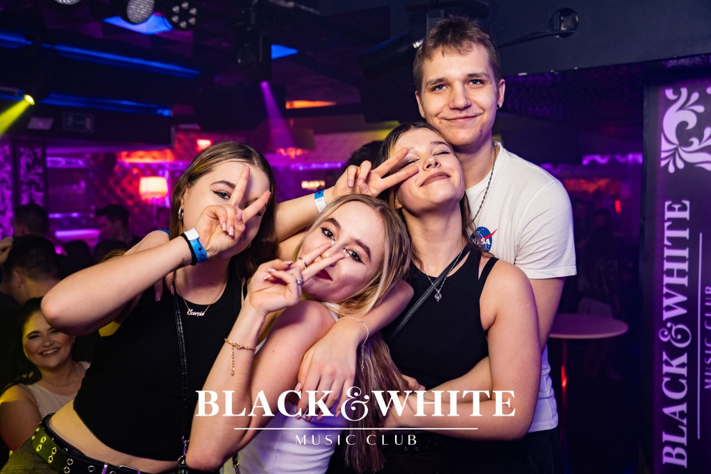 DiscoBoys w Clubie Black&White [04.02.2022] - zdjęcie #68 - eOstroleka.pl