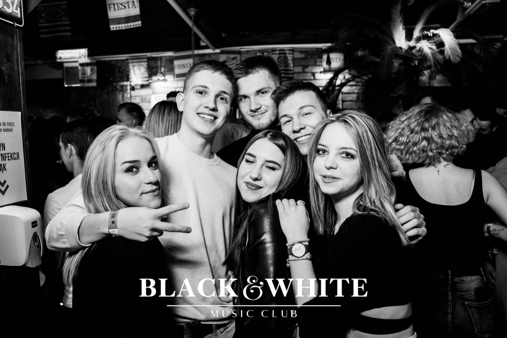 DiscoBoys w Clubie Black&White [04.02.2022] - zdjęcie #22 - eOstroleka.pl