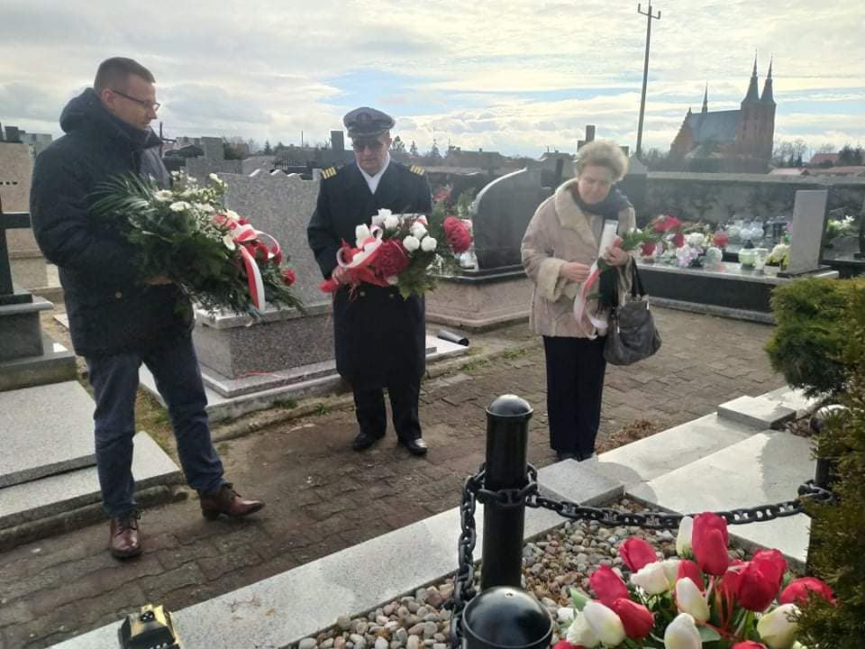 102. jubileusz zaślubin Polski z morzem. W Rzekuniu pamiętali o tej rocznicy [11.02.2022] - zdjęcie #1 - eOstroleka.pl