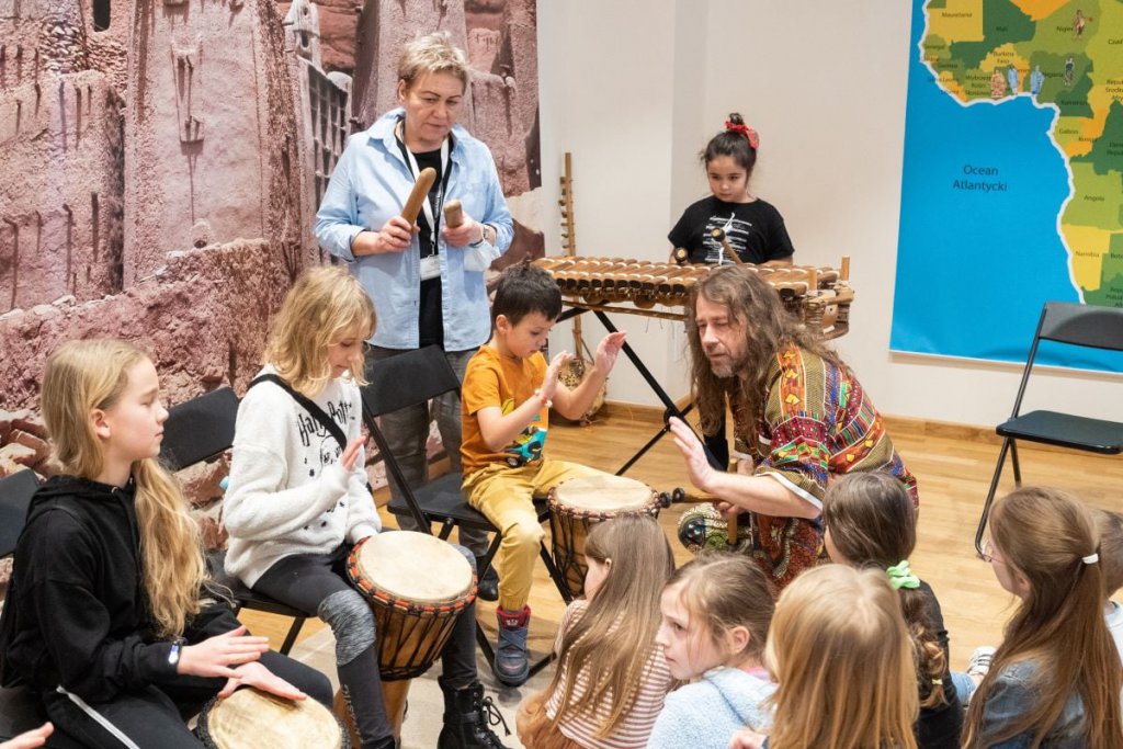 „Wyprawa do Afryki” z Muzeum Kultury Kurpiowskiej dobiegła końca [11.02.2022] - zdjęcie #10 - eOstroleka.pl