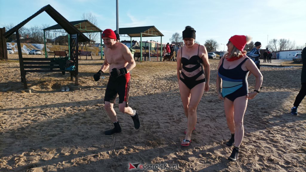 Morsy na plaży w Ostrołęce. Rozgrzewka przed jutrzejszą, dużą akcją [12.02.2022] - zdjęcie #30 - eOstroleka.pl