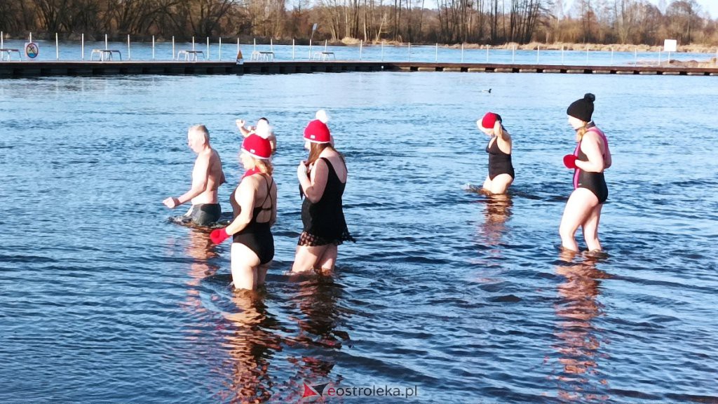 Morsy na plaży w Ostrołęce. Rozgrzewka przed jutrzejszą, dużą akcją [12.02.2022] - zdjęcie #25 - eOstroleka.pl