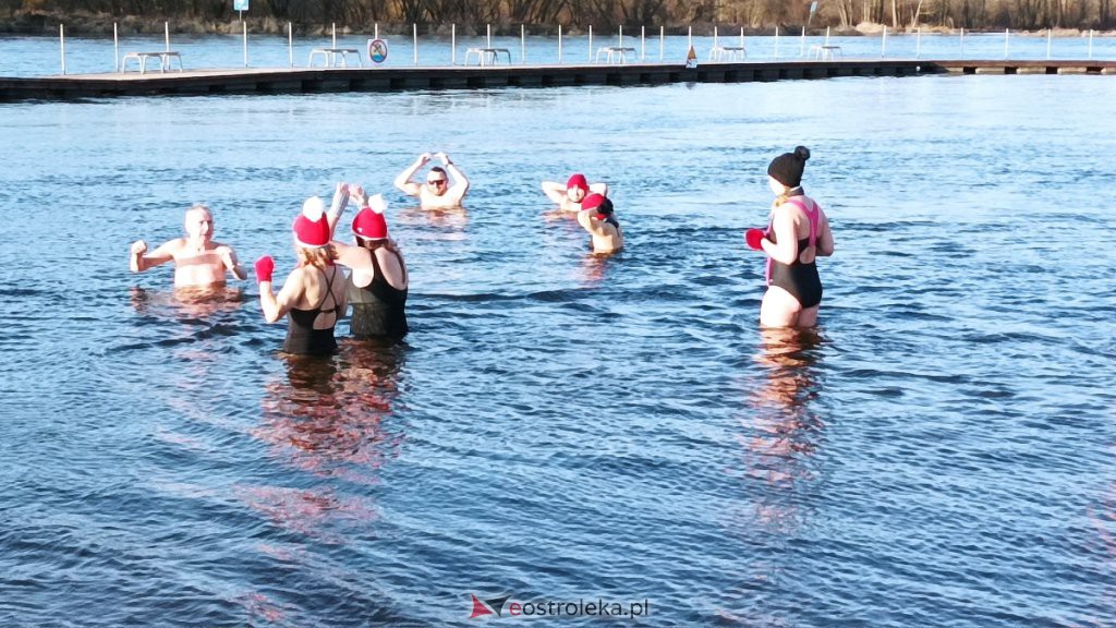 Morsy na plaży w Ostrołęce. Rozgrzewka przed jutrzejszą, dużą akcją [12.02.2022] - zdjęcie #23 - eOstroleka.pl