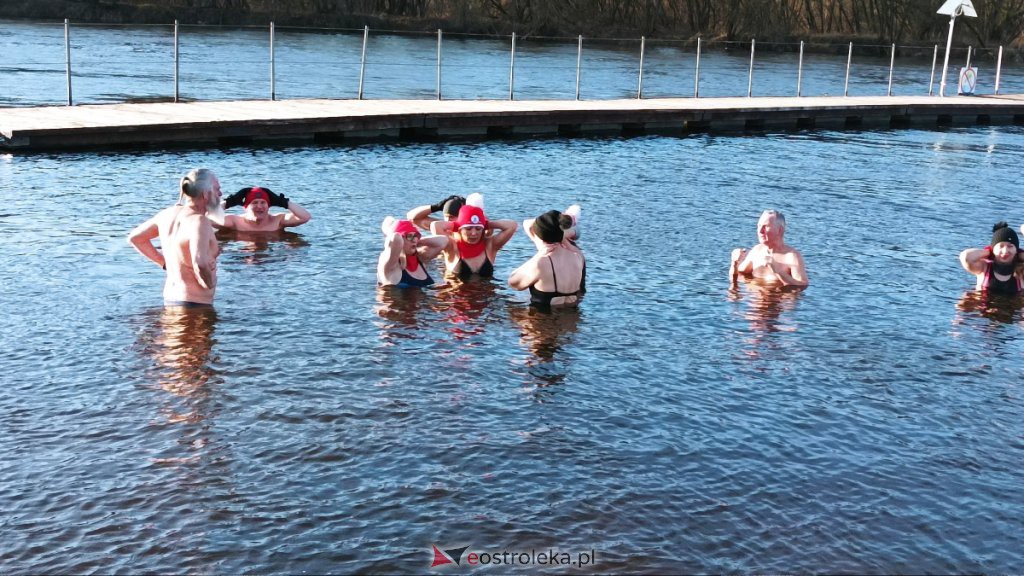 Morsy na plaży w Ostrołęce. Rozgrzewka przed jutrzejszą, dużą akcją [12.02.2022] - zdjęcie #16 - eOstroleka.pl