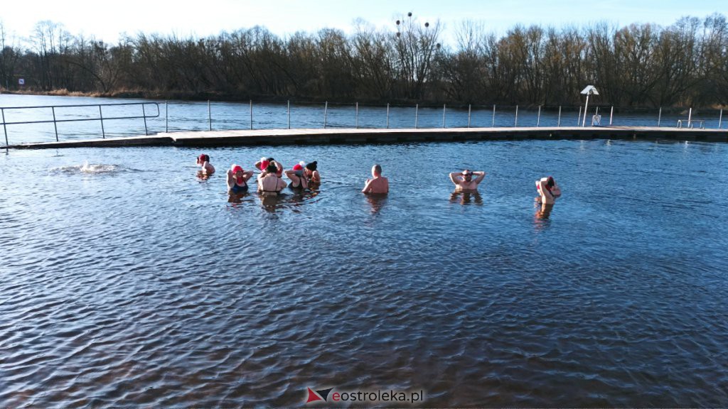 Morsy na plaży w Ostrołęce. Rozgrzewka przed jutrzejszą, dużą akcją [12.02.2022] - zdjęcie #8 - eOstroleka.pl