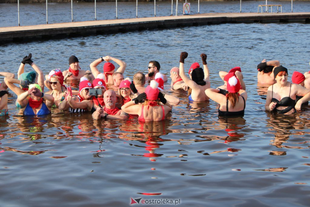 Morsowanie dla Zuzi na plaży miejskiej [13.02.2022] - zdjęcie #53 - eOstroleka.pl