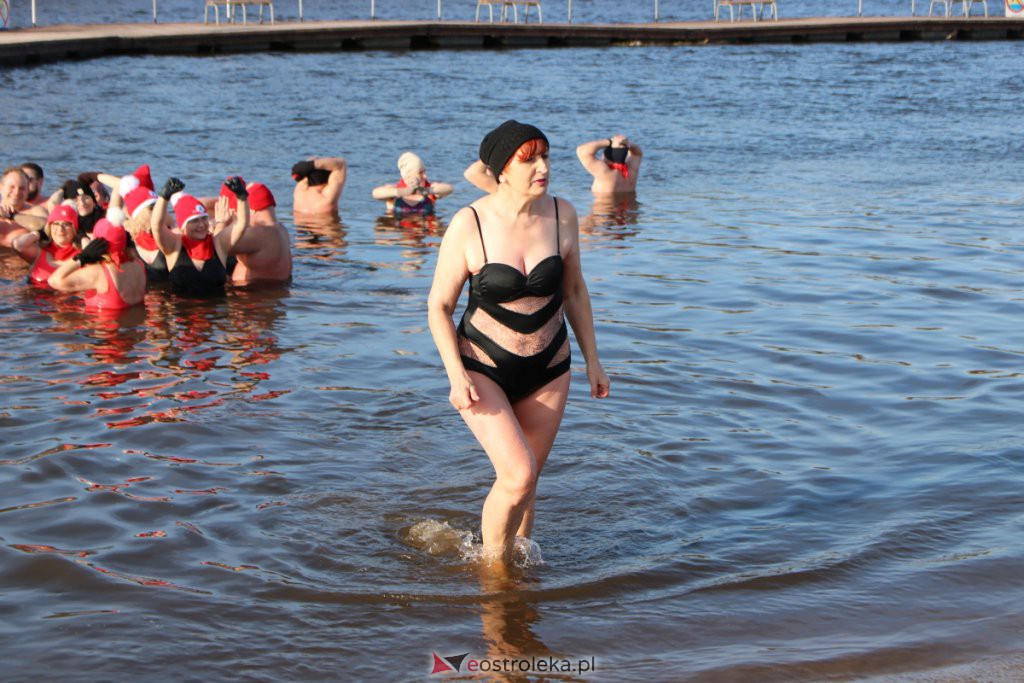 Morsowanie dla Zuzi na plaży miejskiej [13.02.2022] - zdjęcie #45 - eOstroleka.pl