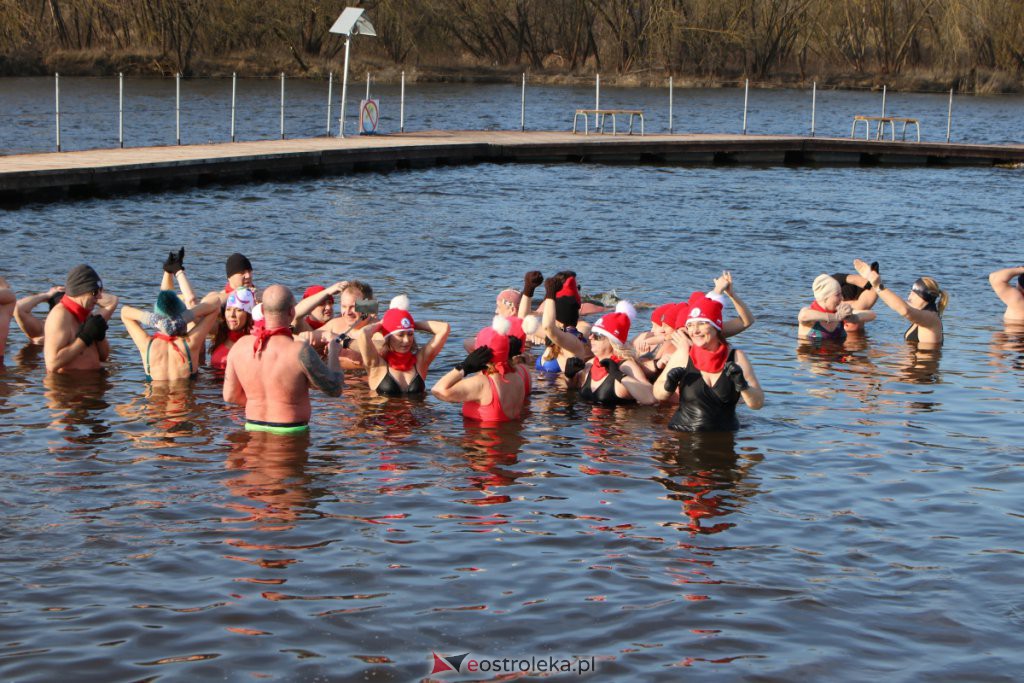 Morsowanie dla Zuzi na plaży miejskiej [13.02.2022] - zdjęcie #43 - eOstroleka.pl