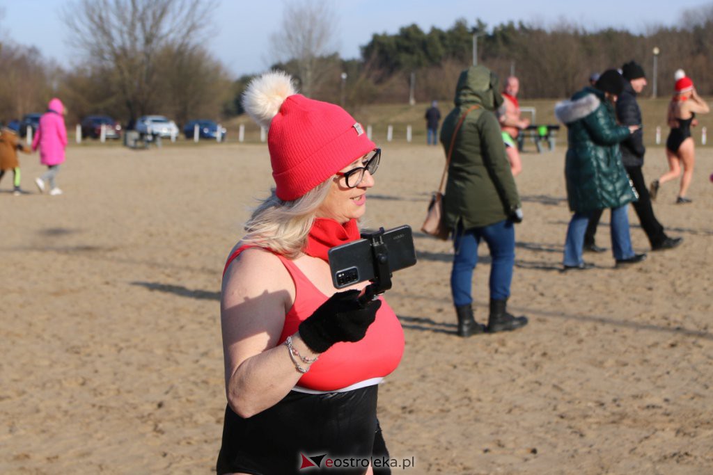 Morsowanie dla Zuzi na plaży miejskiej [13.02.2022] - zdjęcie #29 - eOstroleka.pl