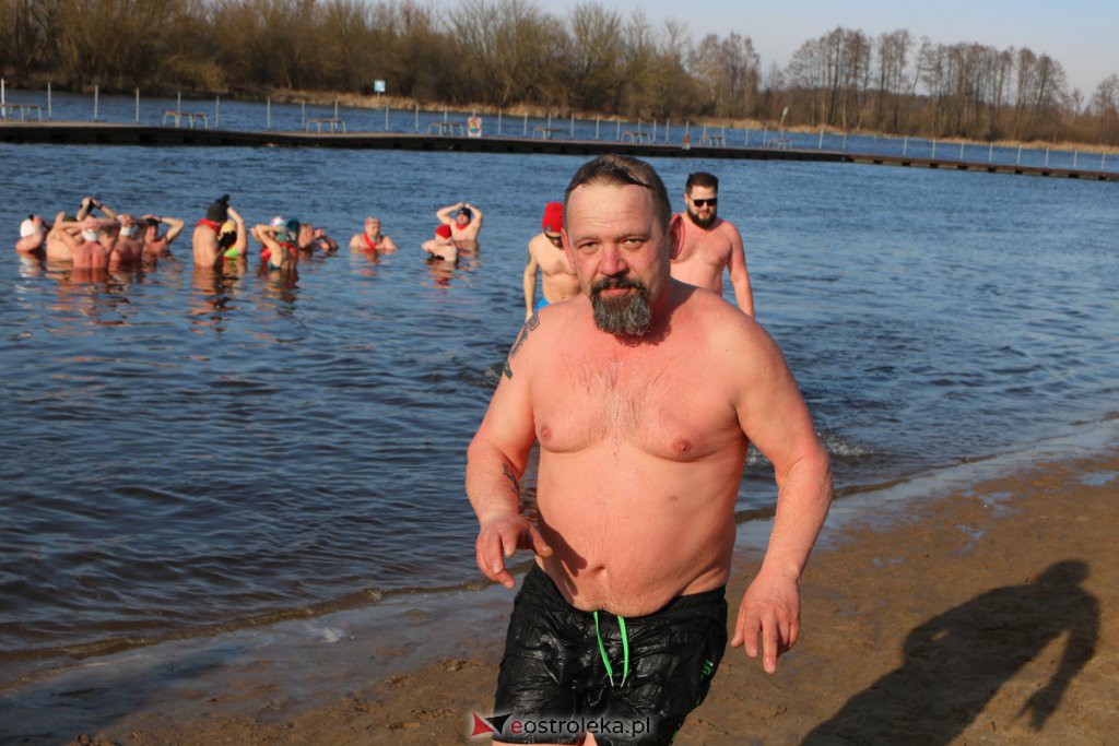 Morsowanie dla Zuzi na plaży miejskiej [13.02.2022] - zdjęcie #27 - eOstroleka.pl