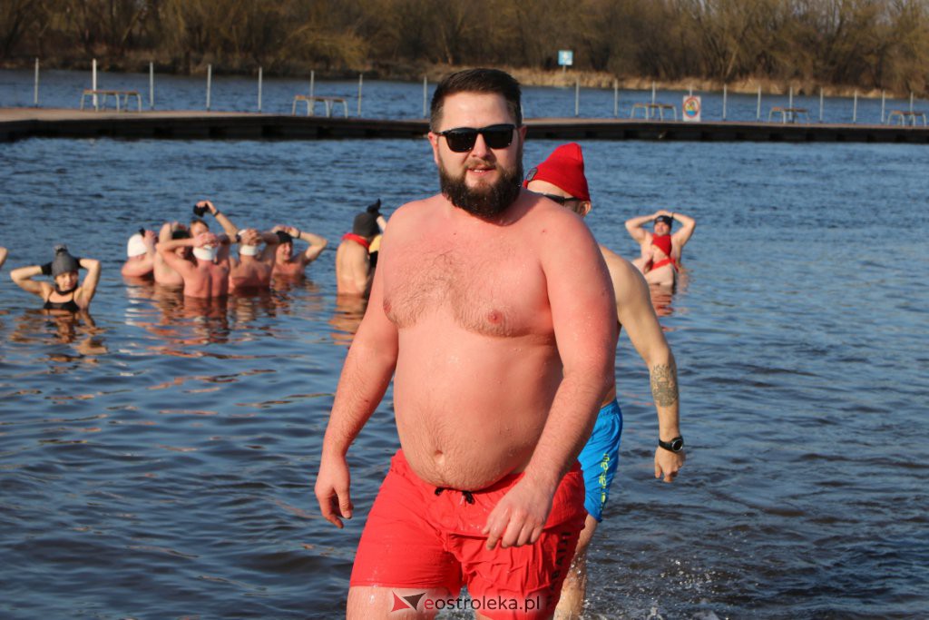 Morsowanie dla Zuzi na plaży miejskiej [13.02.2022] - zdjęcie #26 - eOstroleka.pl