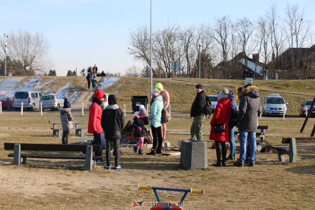 Morsowanie dla Zuzi na plaży miejskiej [13.02.2022] - zdjęcie #23 - eOstroleka.pl