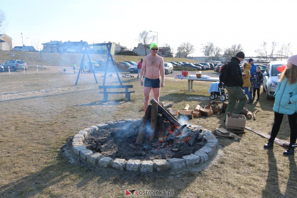 Morsowanie dla Zuzi na plaży miejskiej [13.02.2022] - zdjęcie #22 - eOstroleka.pl