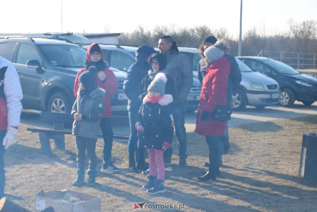 Morsowanie dla Zuzi na plaży miejskiej [13.02.2022] - zdjęcie #16 - eOstroleka.pl