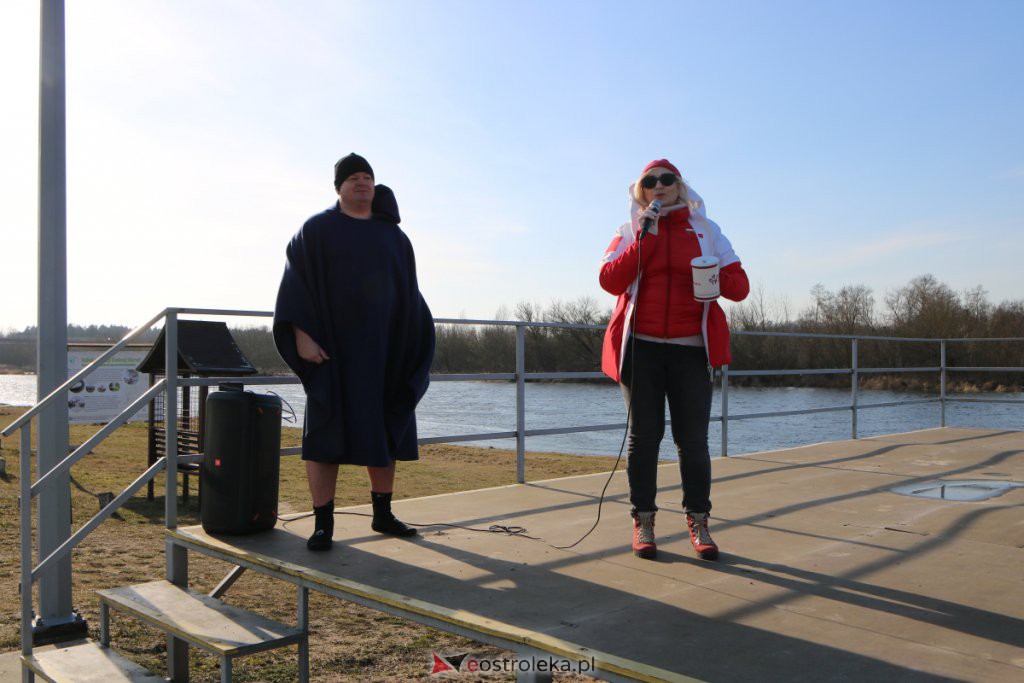 Morsowanie dla Zuzi na plaży miejskiej [13.02.2022] - zdjęcie #12 - eOstroleka.pl