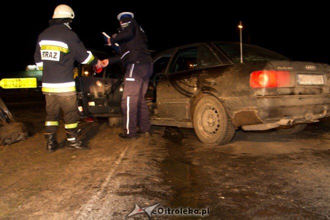 wypadek antonie(06-02-2011) - zdjęcie #2 - eOstroleka.pl