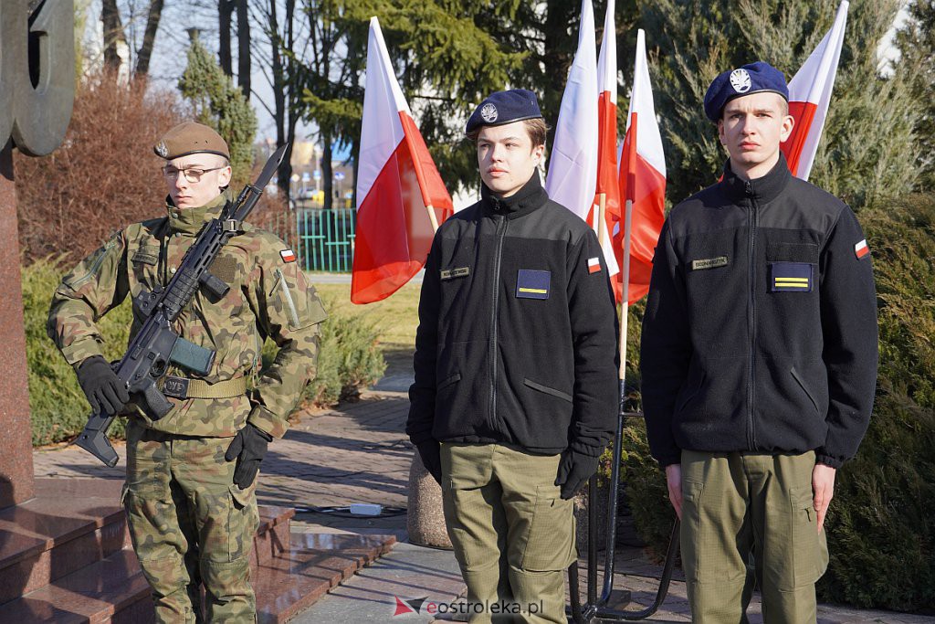 Obchody 80. rocznicy powstania Armii Krajowej [14.02.2022] - zdjęcie #14 - eOstroleka.pl