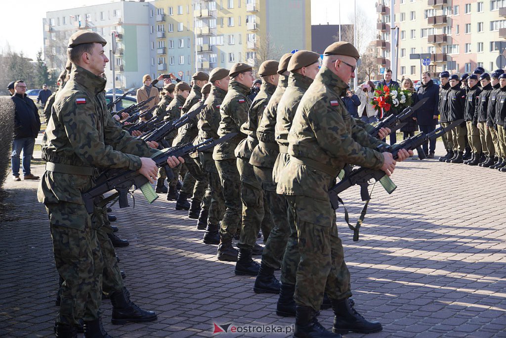 Obchody 80. rocznicy powstania Armii Krajowej [14.02.2022] - zdjęcie #58 - eOstroleka.pl