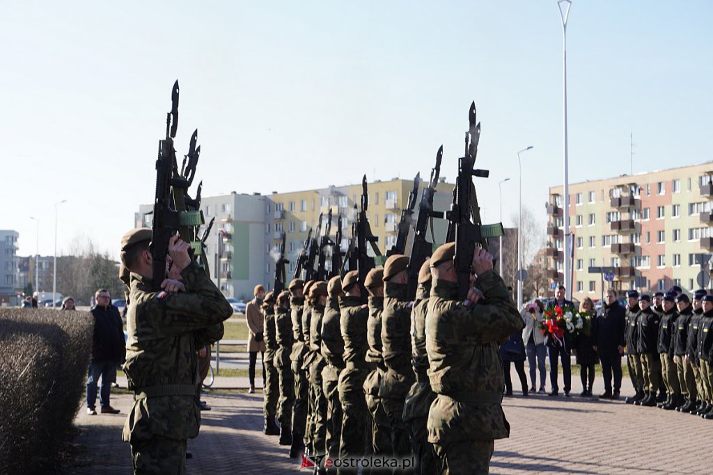 Obchody 80. rocznicy powstania Armii Krajowej [14.02.2022] - zdjęcie #15 - eOstroleka.pl