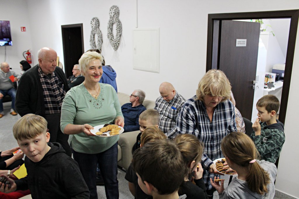 Walentynki w Dziennym Domu ,,Senior+ w Olszewie-Borkach - zdjęcie #3 - eOstroleka.pl