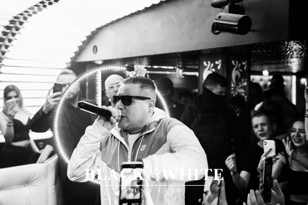 Diho w Clubie Black&White [11.02.2022] - zdjęcie #15 - eOstroleka.pl