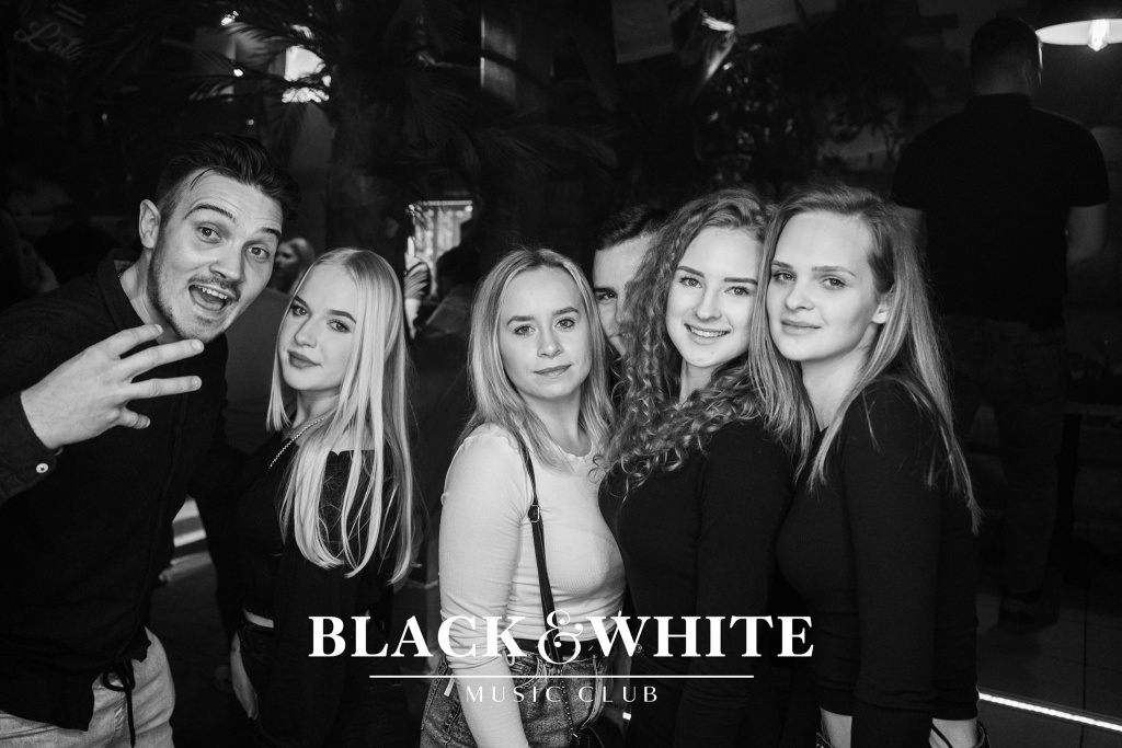 Walentynki w Clubie Black&White [18.02.2022] - zdjęcie #37 - eOstroleka.pl