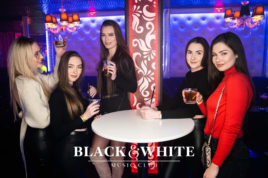 Walentynki w Clubie Black&White [18.02.2022] - zdjęcie #41 - eOstroleka.pl