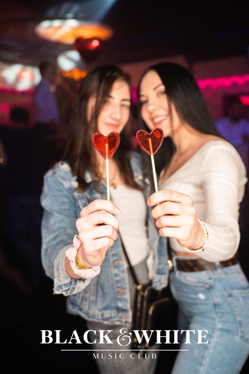 Walentynki w Clubie Black&White [18.02.2022] - zdjęcie #13 - eOstroleka.pl