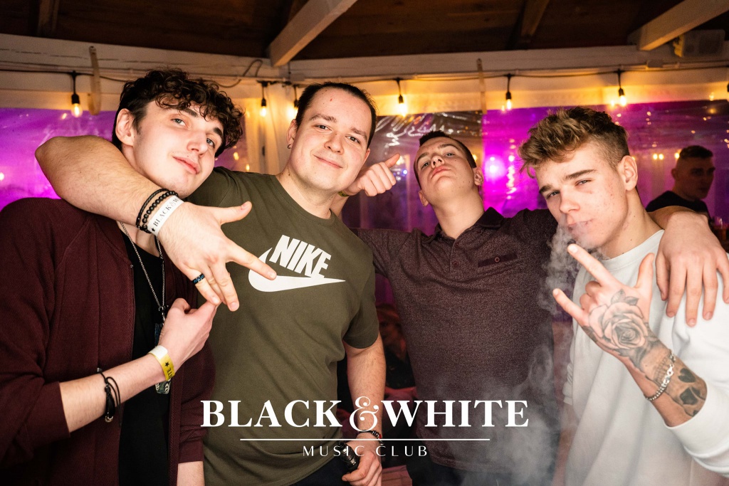 Walentynki w Clubie Black&White [18.02.2022] - zdjęcie #7 - eOstroleka.pl