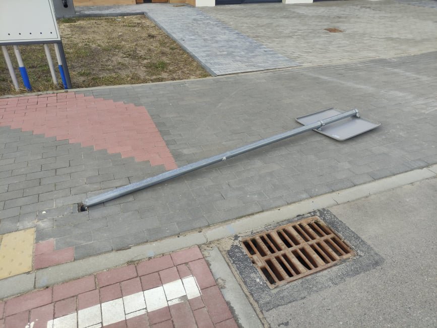 Wieje, niszczy i sieje strach. Kolejna noc z wichurą w regionie [19.02.2022] - zdjęcie #34 - eOstroleka.pl