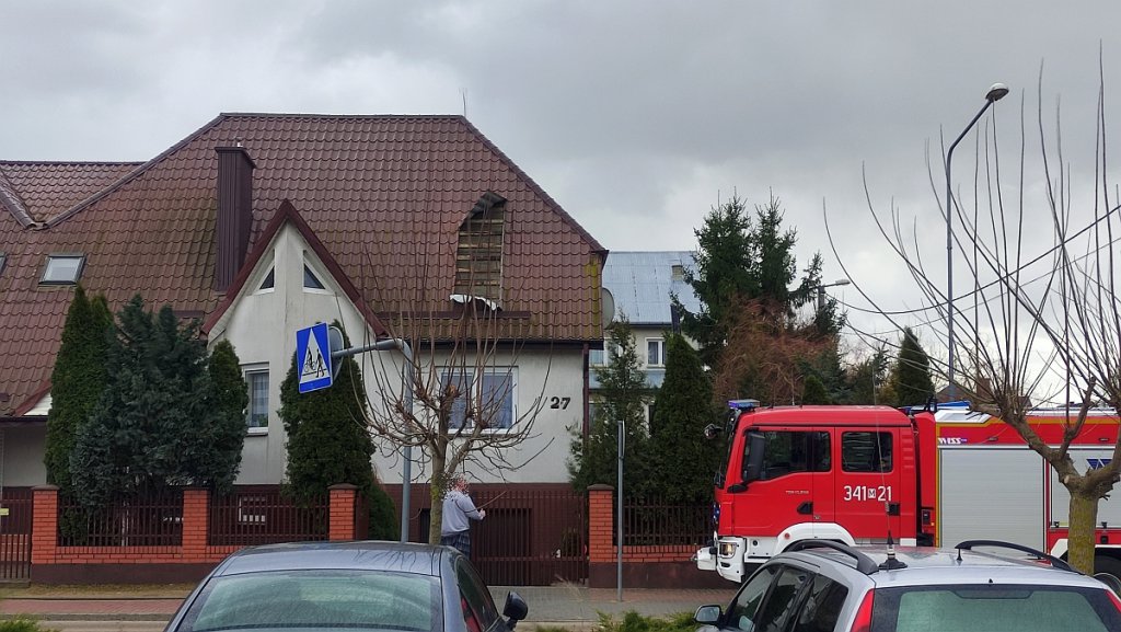 Wieje, niszczy i sieje strach. Kolejna noc z wichurą w regionie [19.02.2022] - zdjęcie #45 - eOstroleka.pl