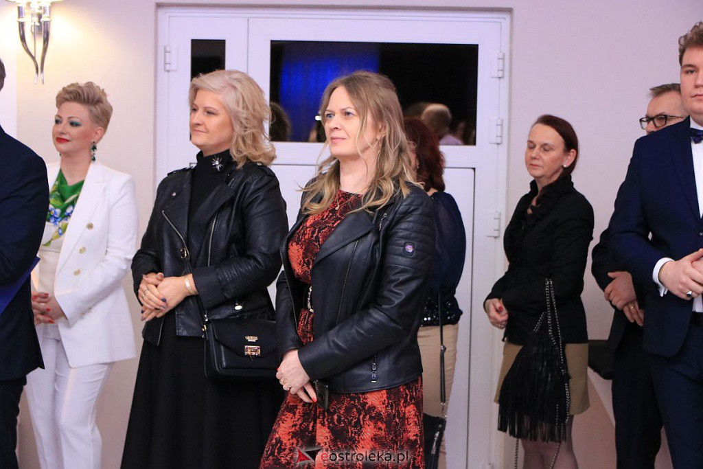 Studniówka 2022 w II LO w Ostrołęce. Tak bawili się maturzyści [19.02.2022] - zdjęcie #88 - eOstroleka.pl