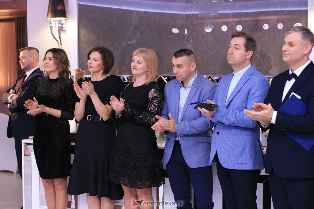 Studniówka 2022 w II LO w Ostrołęce. Tak bawili się maturzyści [19.02.2022] - zdjęcie #84 - eOstroleka.pl