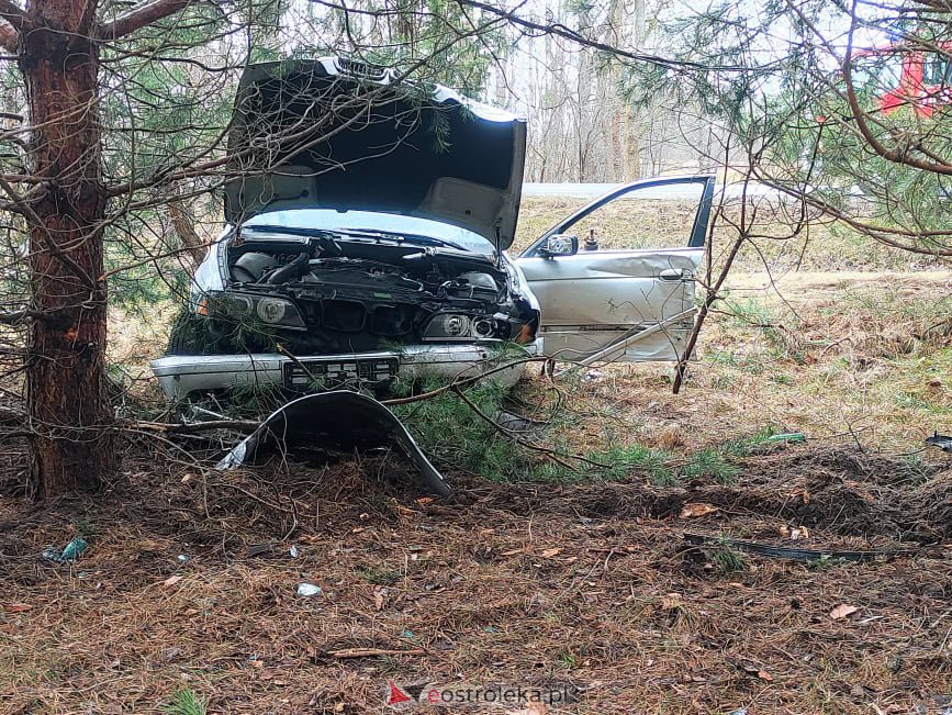 Wypadek na DK-53 między Ostrołęką a Dylewem [23.02.2022] - zdjęcie #12 - eOstroleka.pl