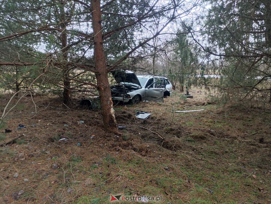 Wypadek na DK-53 między Ostrołęką a Dylewem [23.02.2022] - zdjęcie #11 - eOstroleka.pl