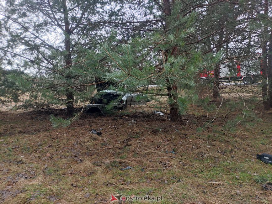 Wypadek na DK-53 między Ostrołęką a Dylewem [23.02.2022] - zdjęcie #8 - eOstroleka.pl