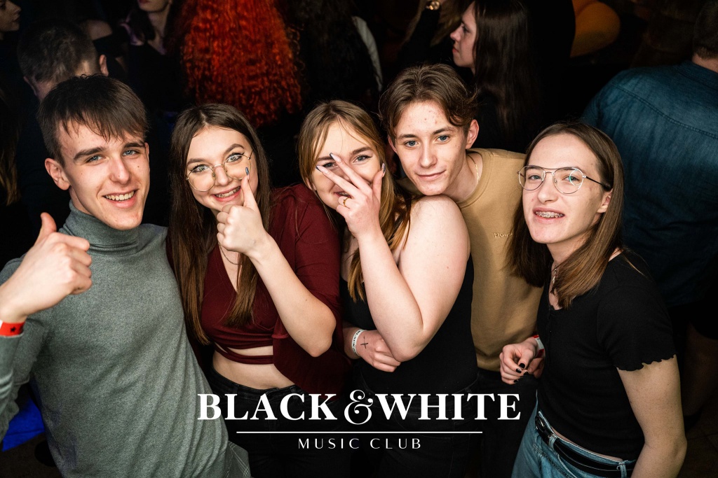 Ronnie Ferrari w Clubie Black&White [18.02.2022] - zdjęcie #23 - eOstroleka.pl