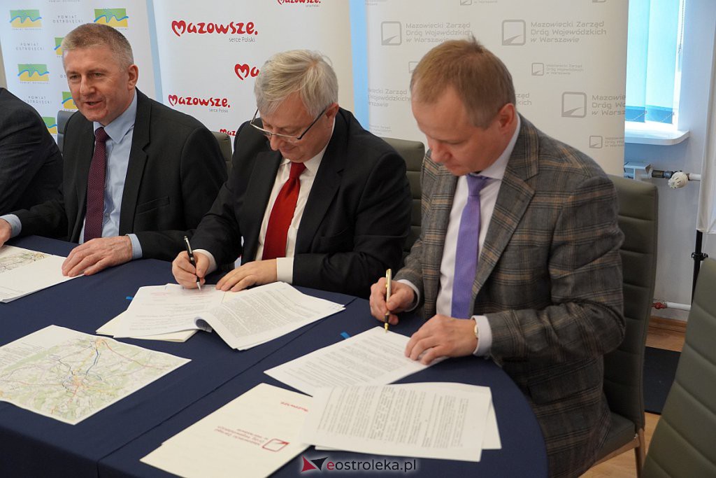 Podpisanie umowy z wykonawcą projektu budowy obwodnicy Ostrołęki - zdjęcie #13 - eOstroleka.pl