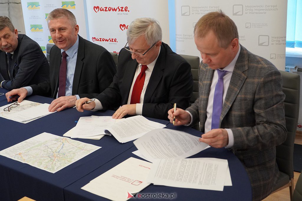 Podpisanie umowy z wykonawcą projektu budowy obwodnicy Ostrołęki - zdjęcie #12 - eOstroleka.pl