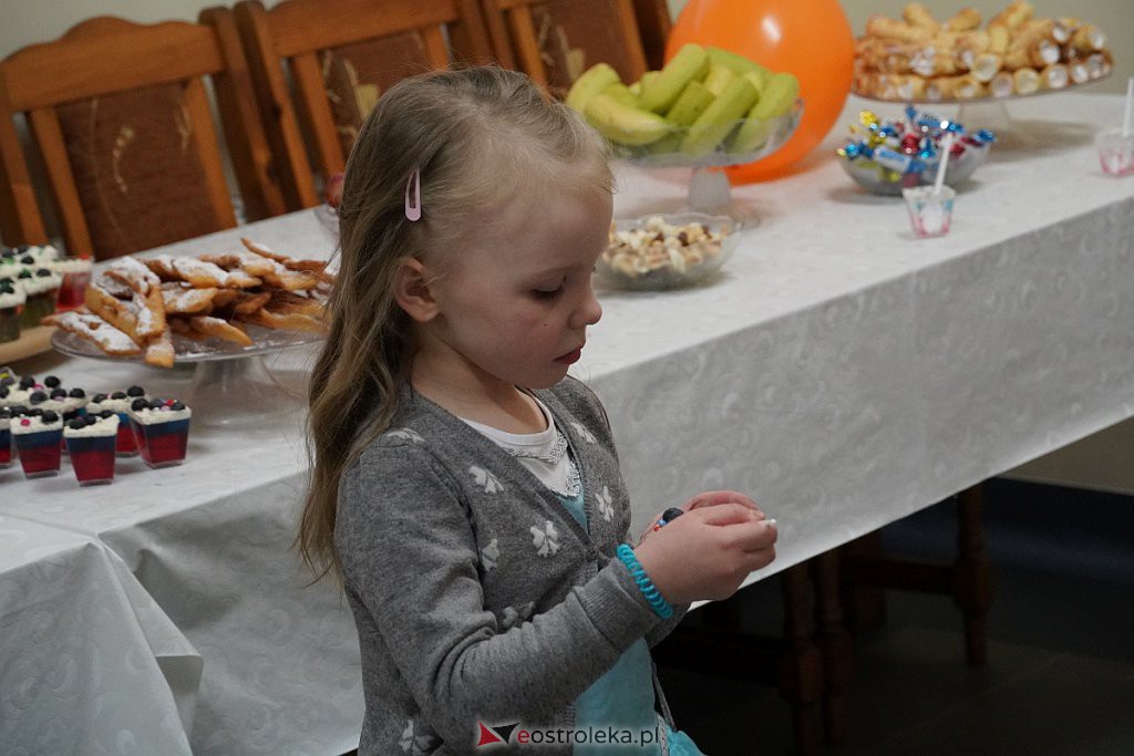 Bal karnawałowy dla dzieci z KGW Pierożanki [26.02.2022] - zdjęcie #58 - eOstroleka.pl