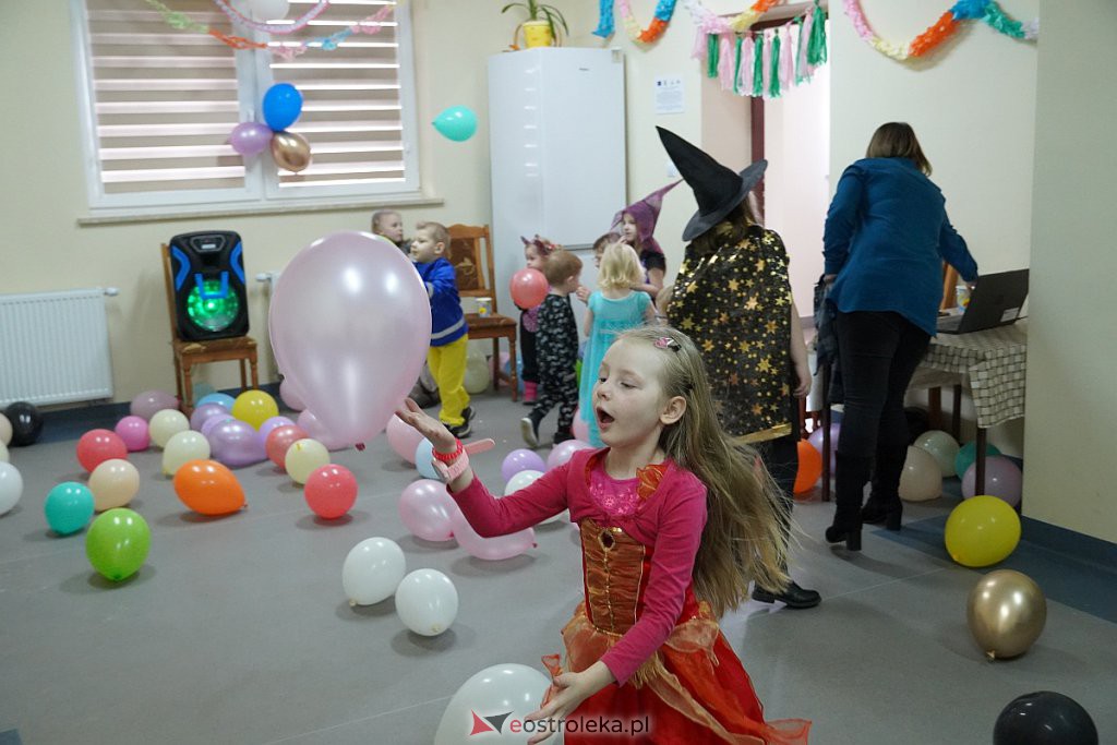 Bal karnawałowy dla dzieci z KGW Pierożanki [26.02.2022] - zdjęcie #40 - eOstroleka.pl