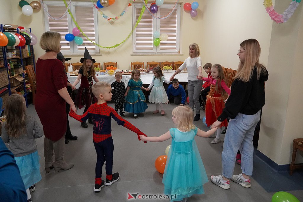 Bal karnawałowy dla dzieci z KGW Pierożanki [26.02.2022] - zdjęcie #24 - eOstroleka.pl