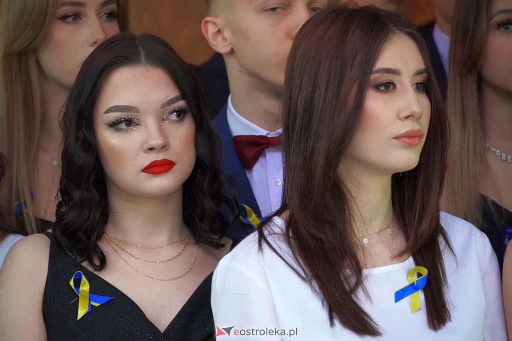 Studniówka 2022. I LO w Ostrołęce - zdjęcie #197 - eOstroleka.pl