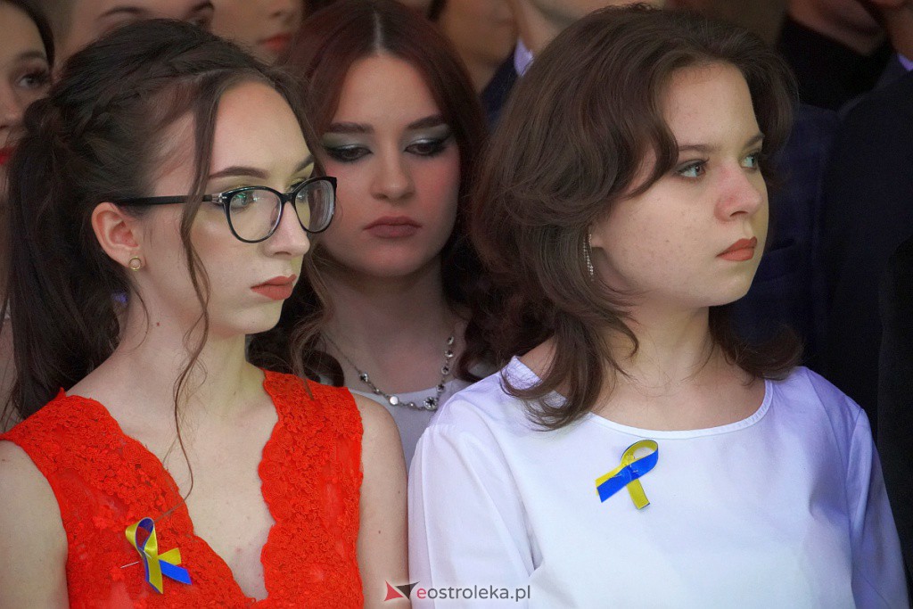 Studniówka 2022. I LO w Ostrołęce - zdjęcie #195 - eOstroleka.pl